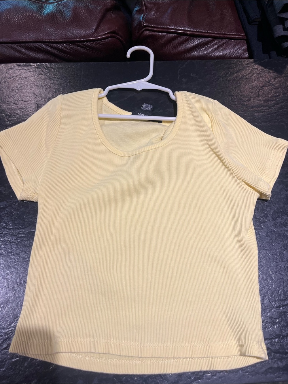 Forever 21 Short Sleeve Ribbed Tee in Pale Yellow